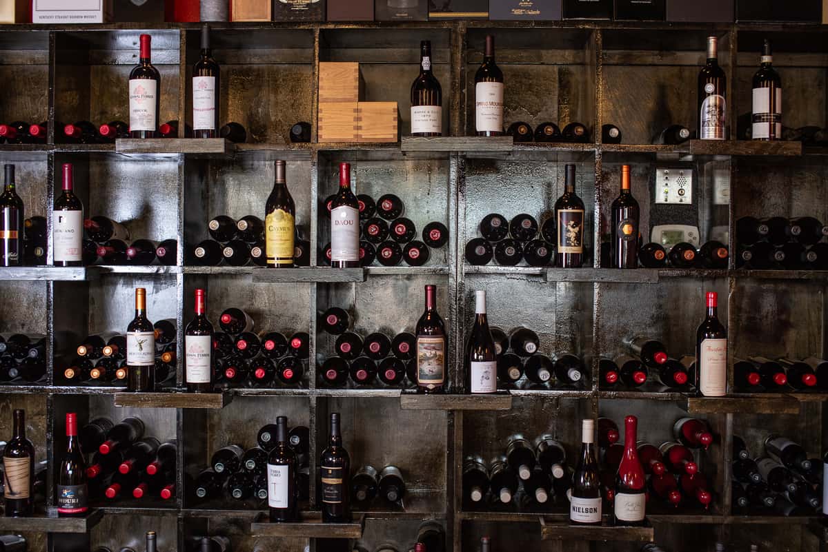 interior wine bar
