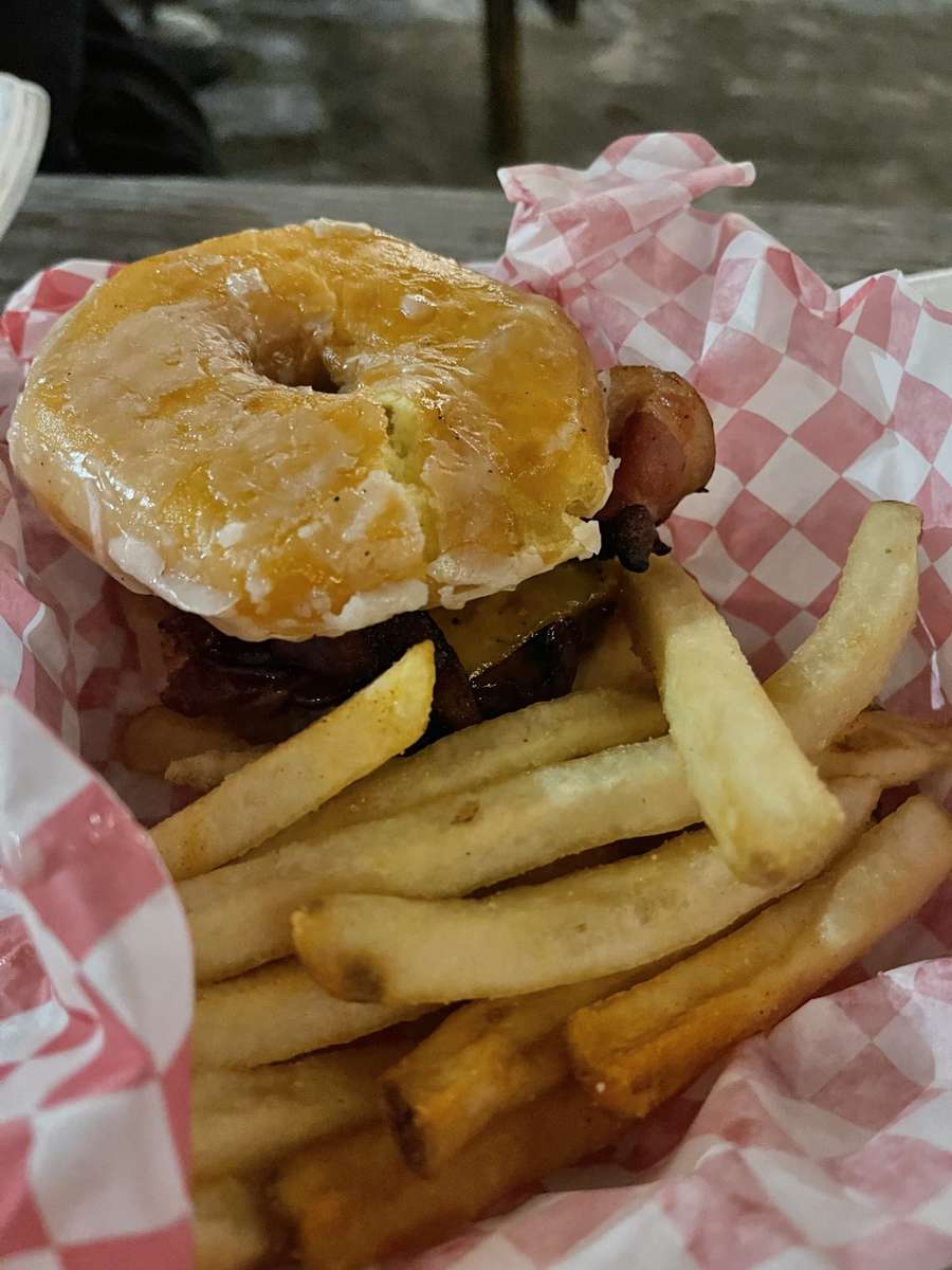 Meat bagel