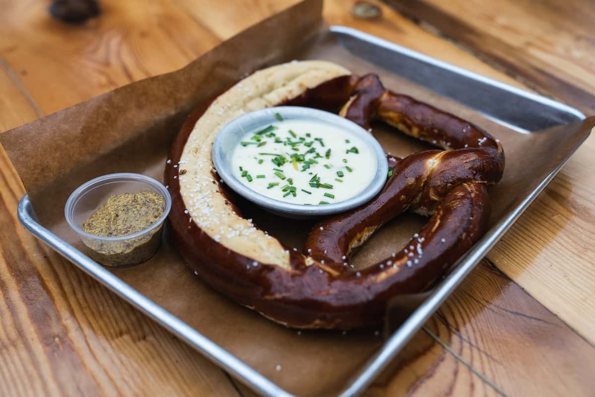 Giant Pretzel Food Old Crow Smokehouse Barbecue Restaurant