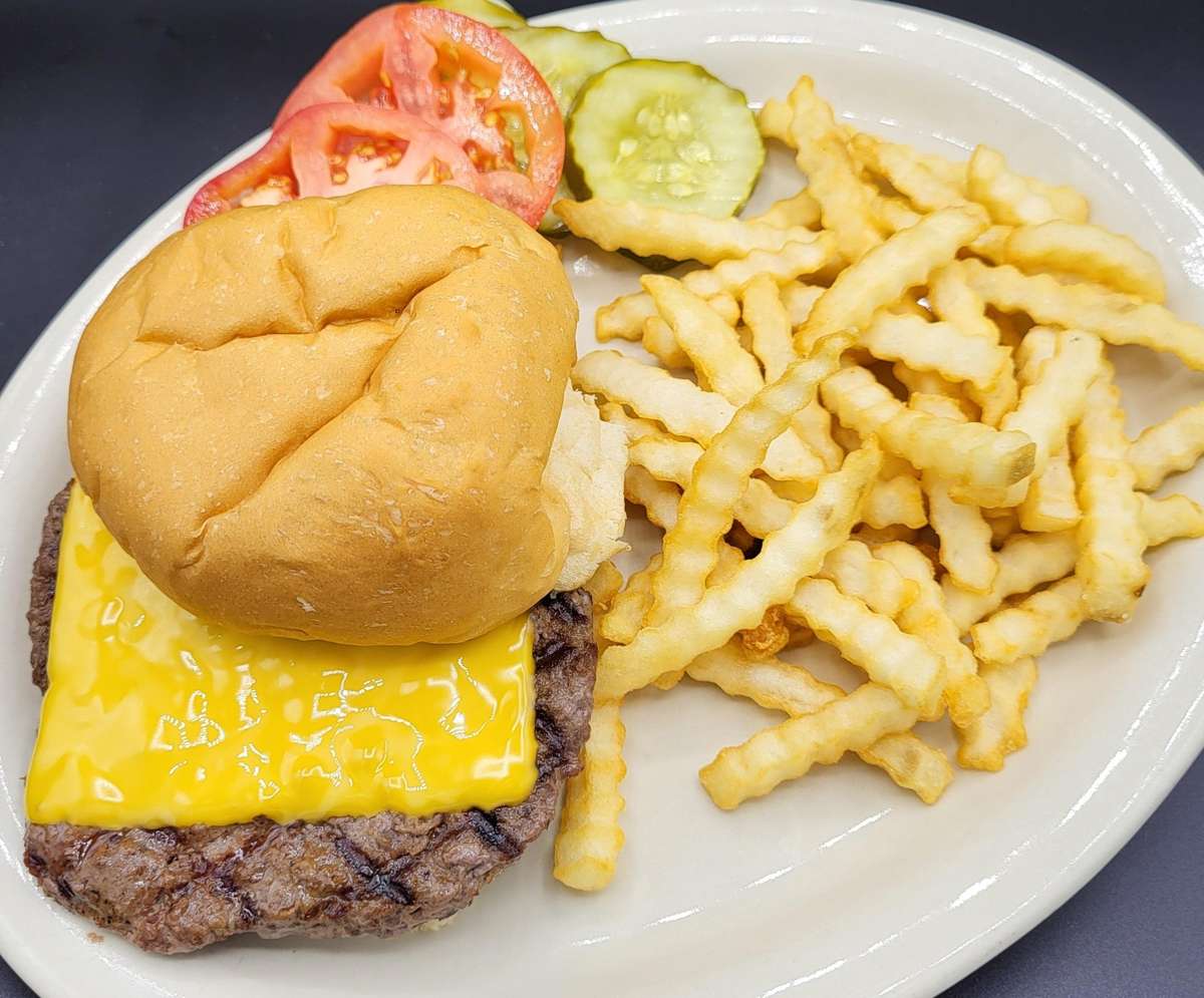Cheeseburger & Fries