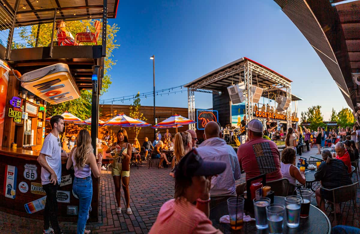 Best Patio Elgin Illinois