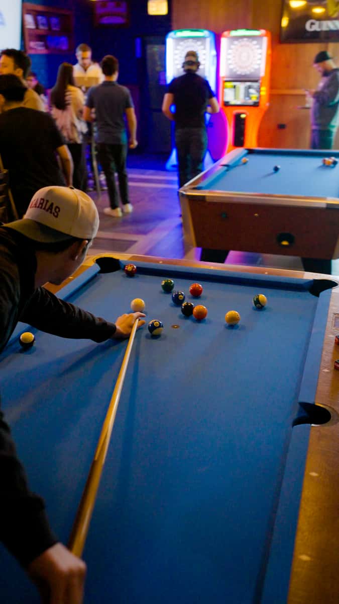 game play at kincade's wrigley