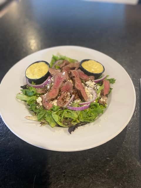 black n bleu salad