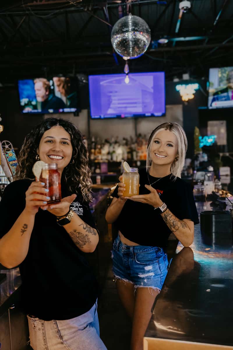 bartenders