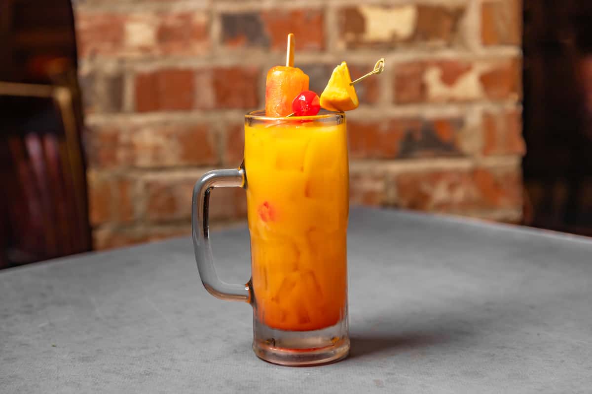 Alcoholic Drinks Rum Pineapple Orange Juice Heroes Big Stick