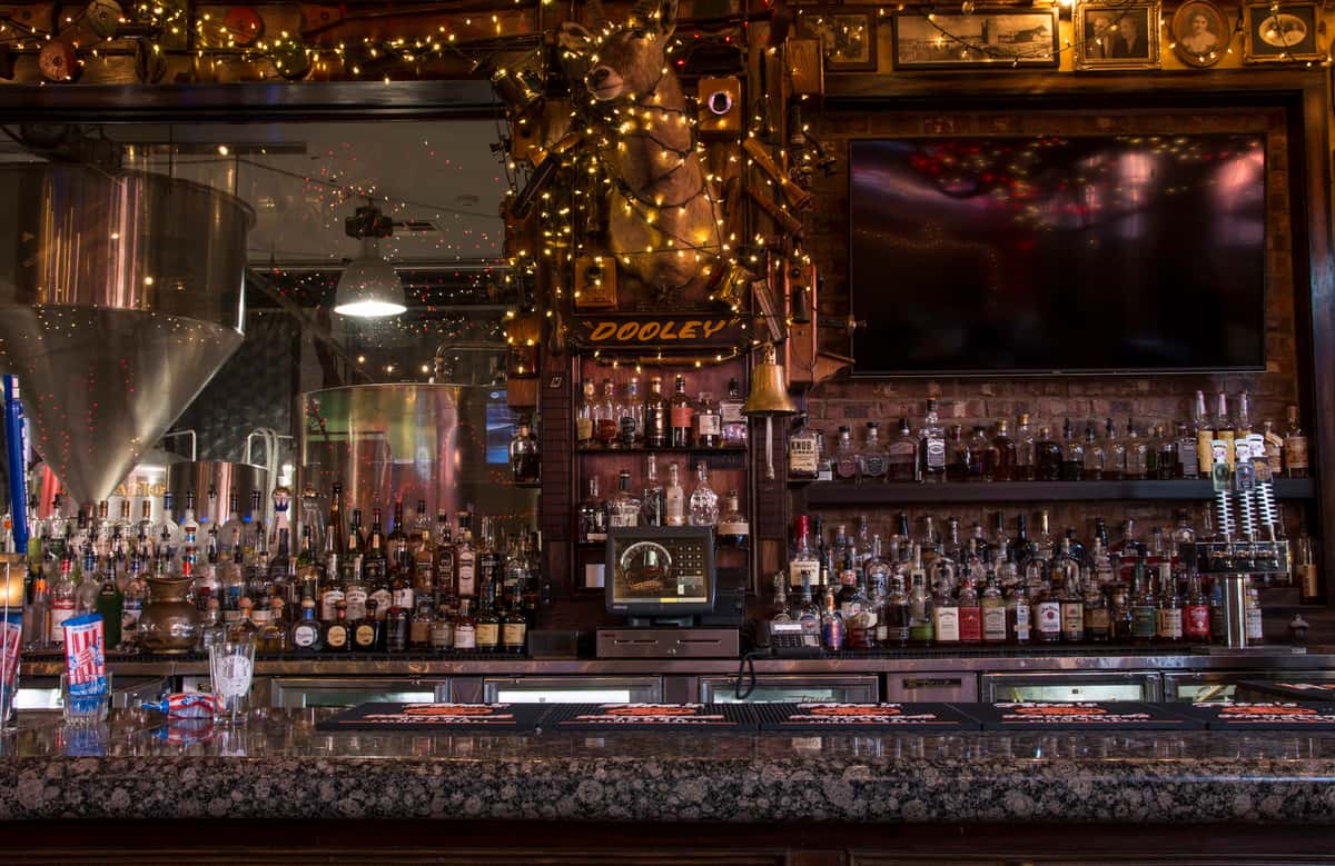 Back Bar