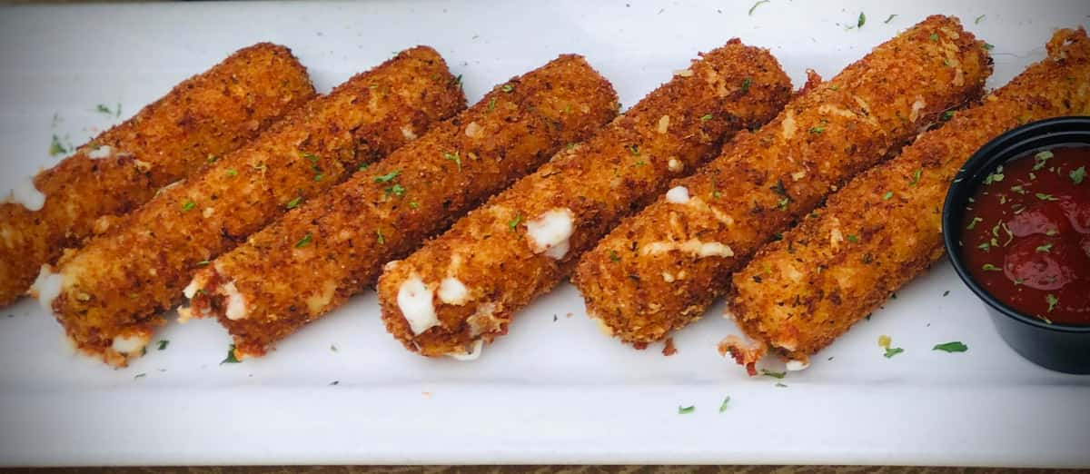 Our Cheesesticks are the perfect appetizer to share with family