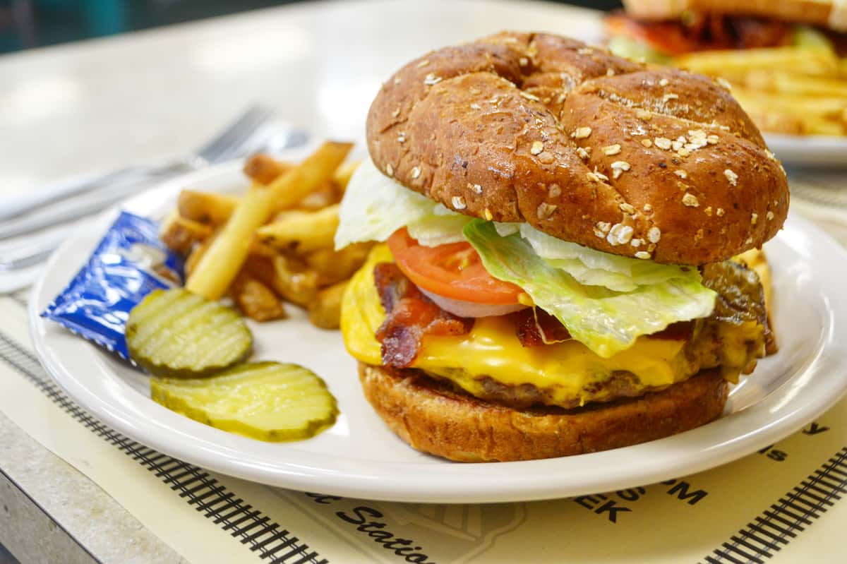 bacon cheeseburger