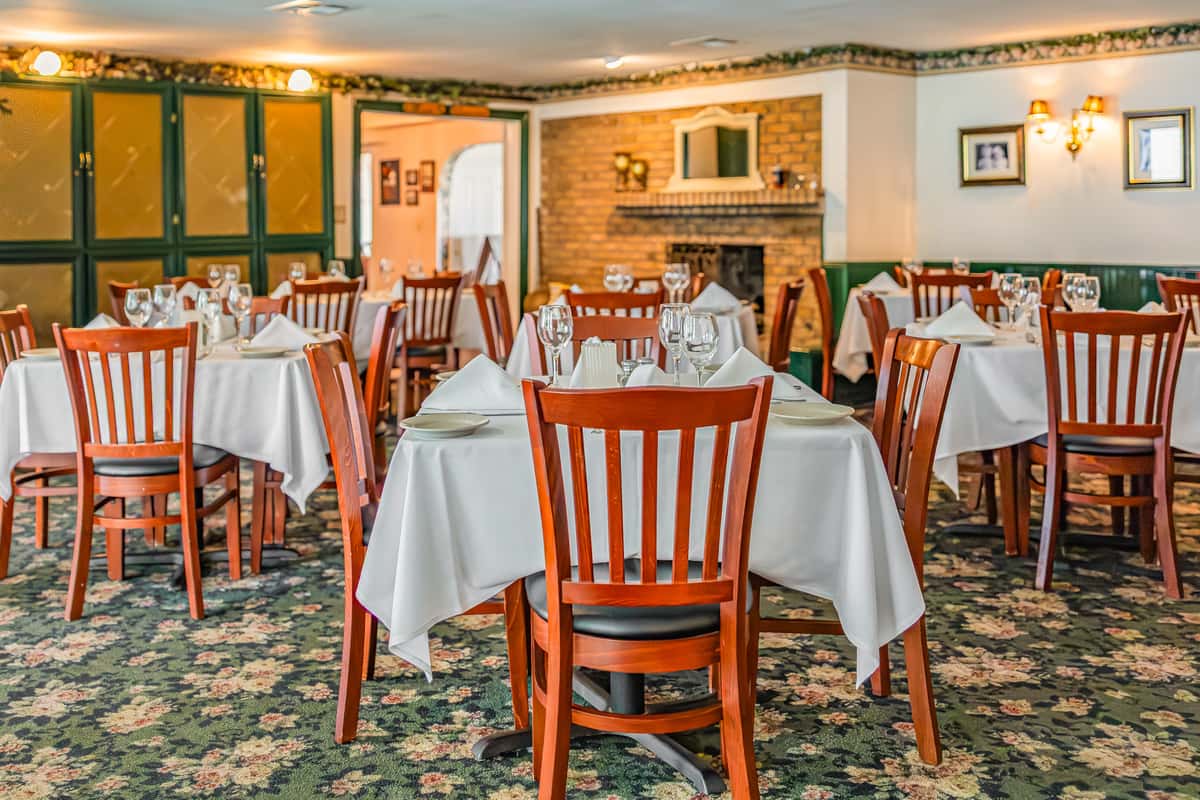 Interior of Randy's Steakhouse
