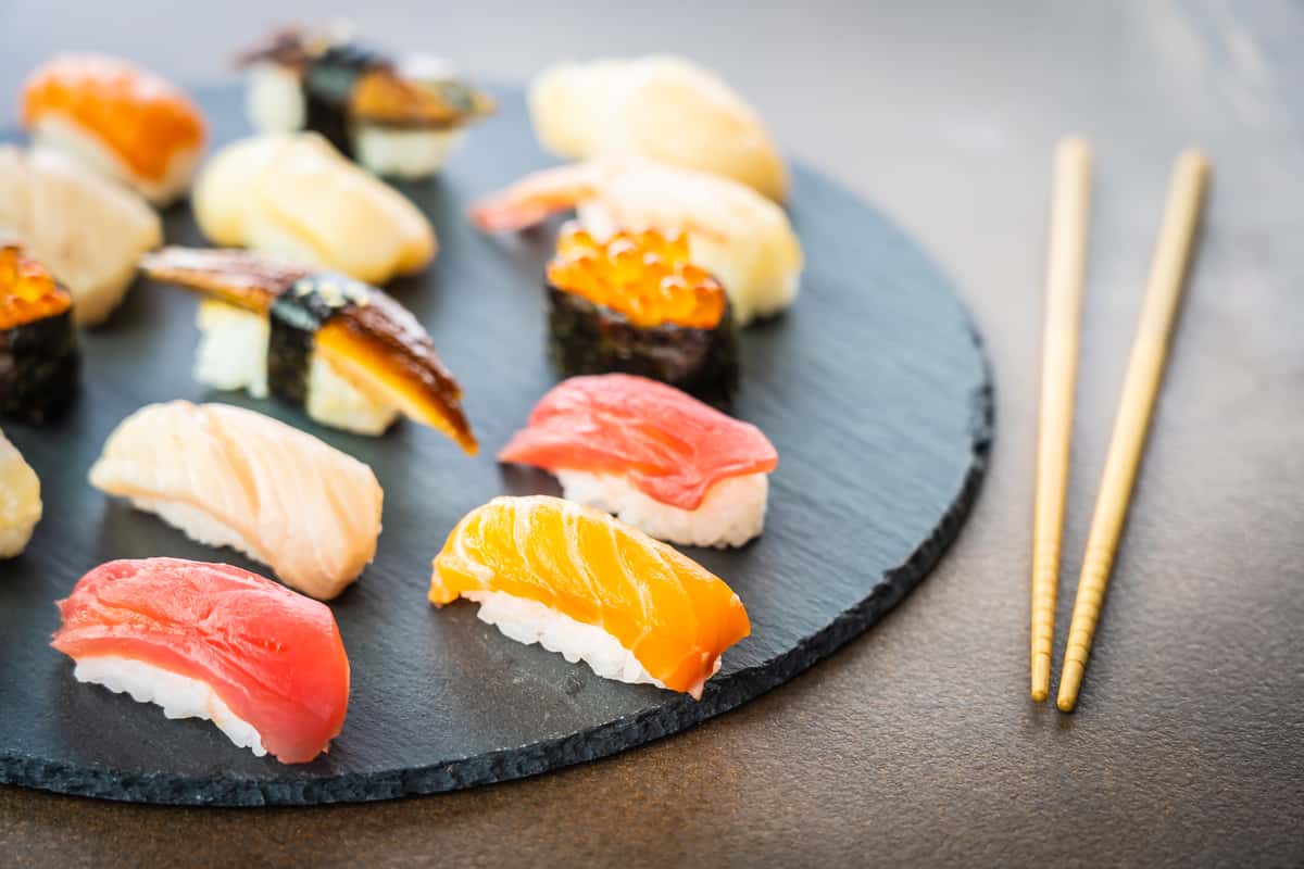 plate of sushi nigiri