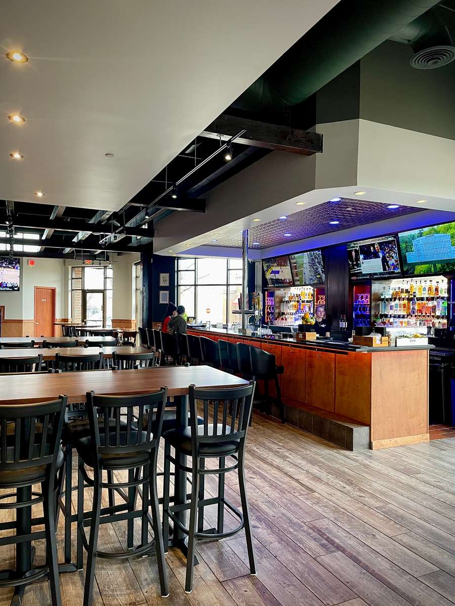 plymouth bar1