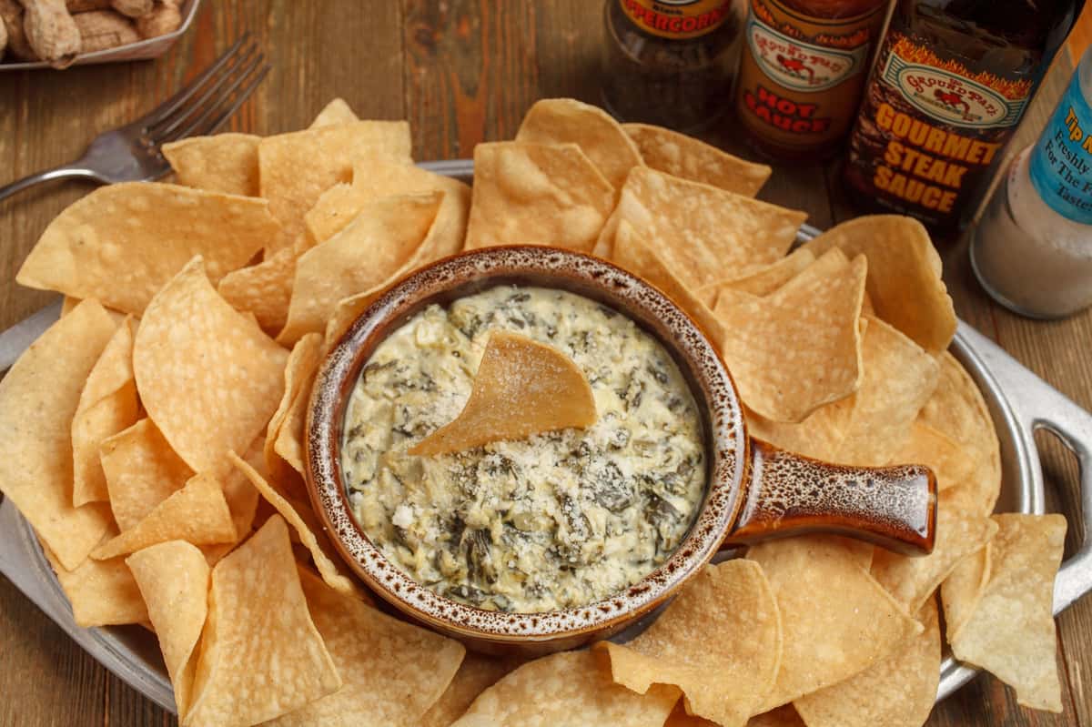 Chips and spinach dip