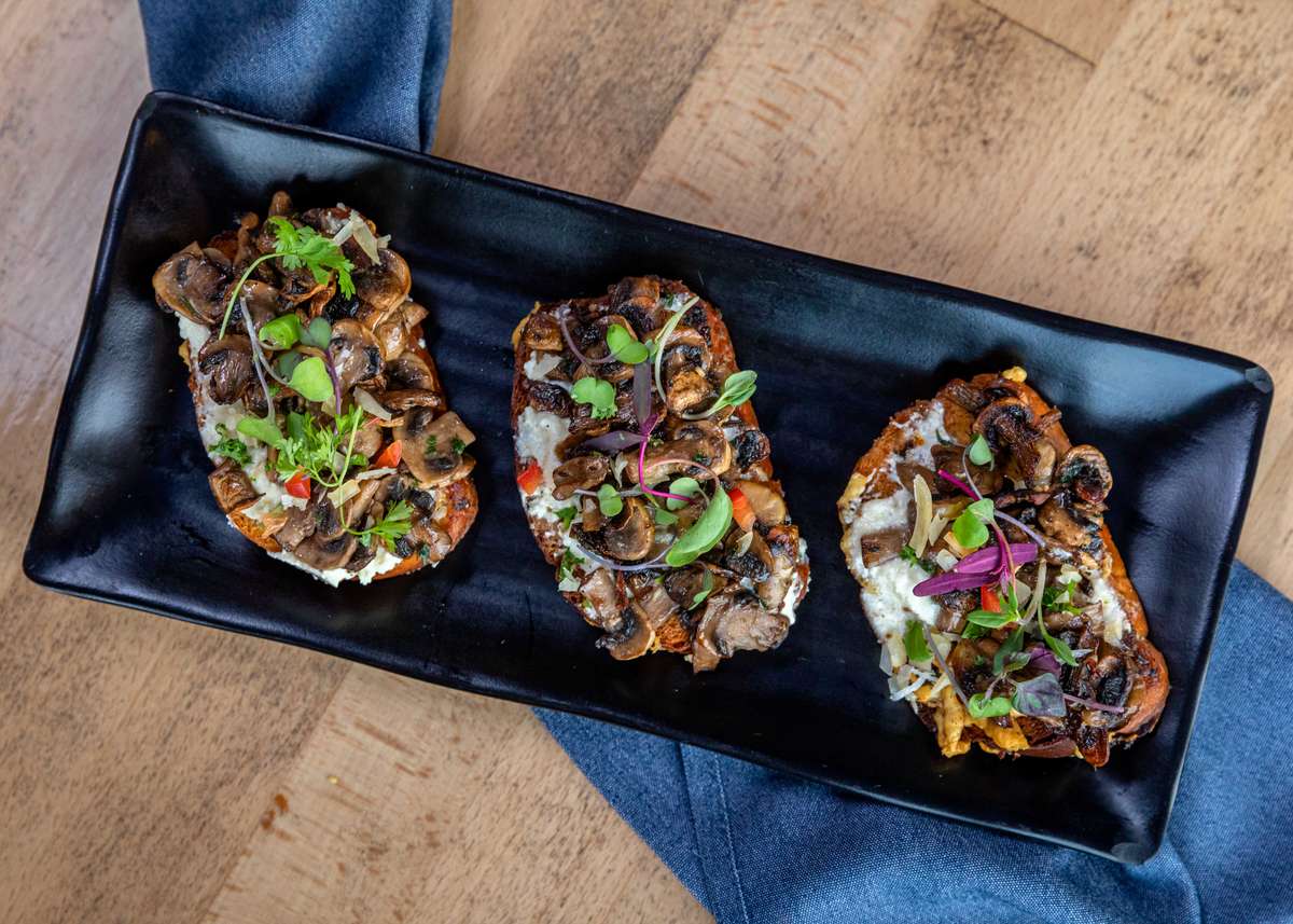 mushroom bruschetta
