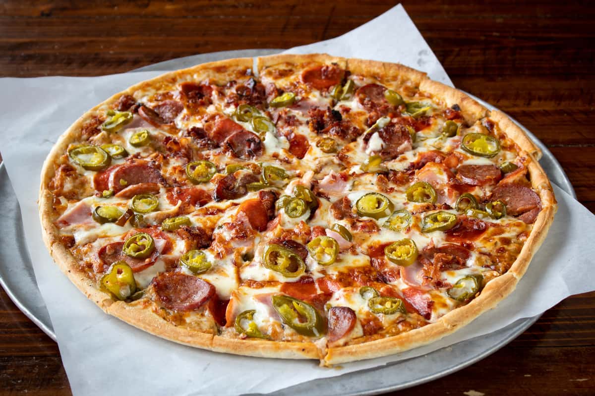 hot hogs pizza