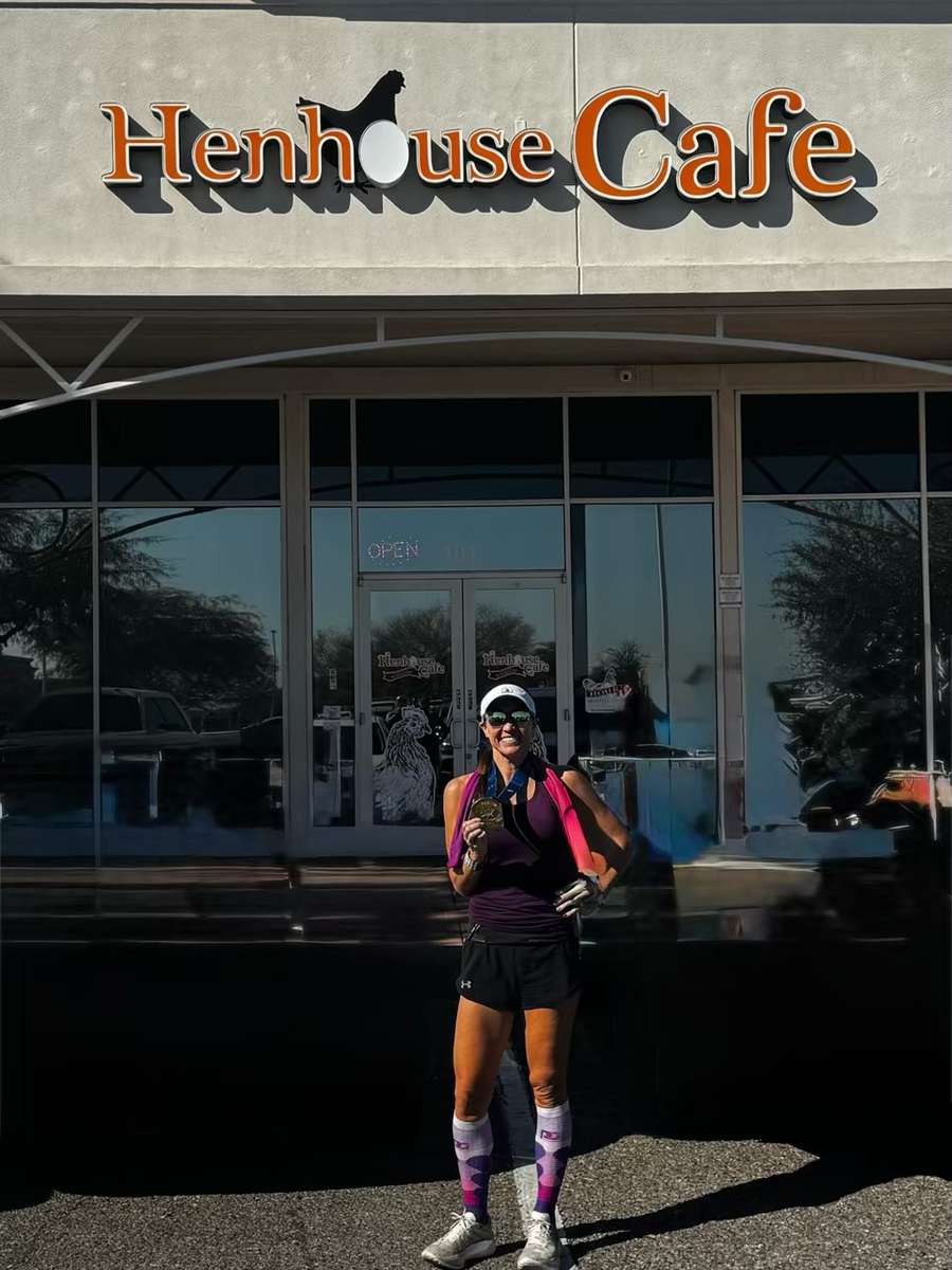 Jenniffer Jarvis at Dobson location for Mesa Marathon