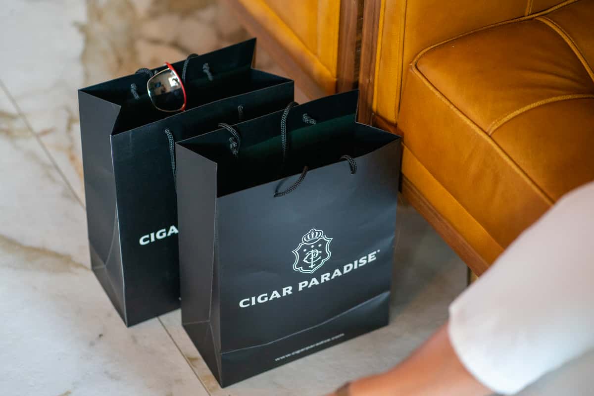 cigar paradise branded shopping bags
