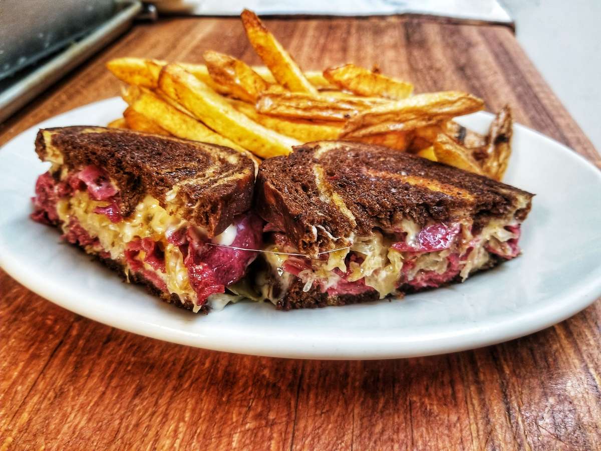 rueben sandwich