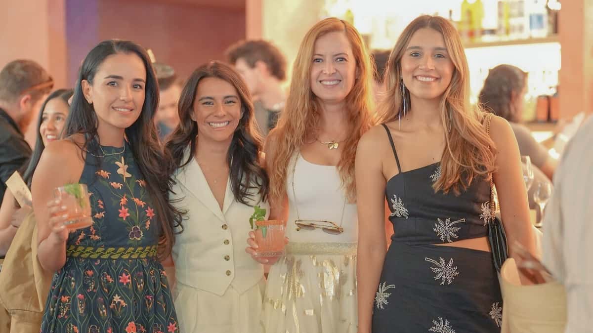 Group of Girls at Pisco Club Tuesdsays