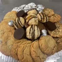 Assorted or similar cookies. Chocolate Chip, Peanut Butter, Chocolate Crinkle Espresso, Snowball.