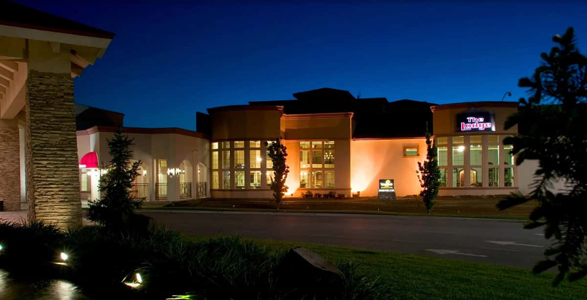 rolling hills casino exterior
