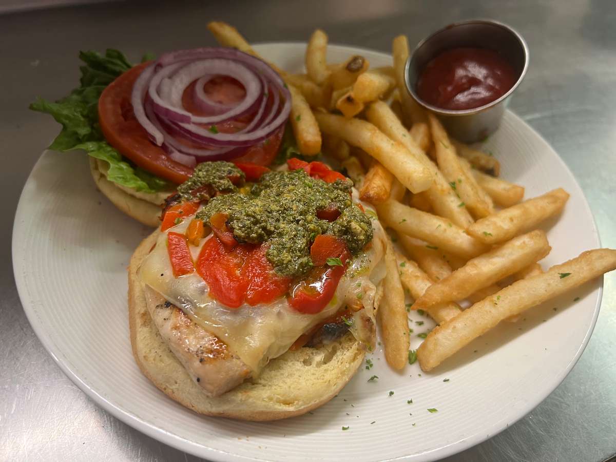 pesto chicken sandwich