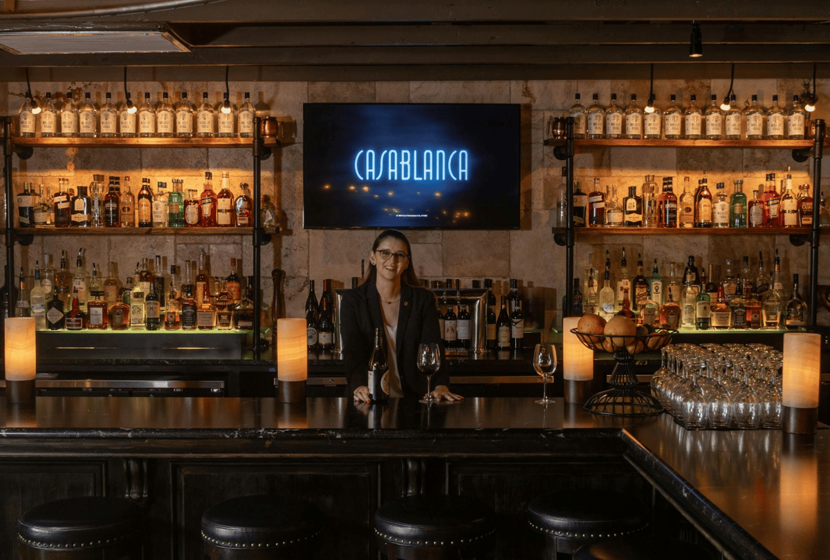 sommelier