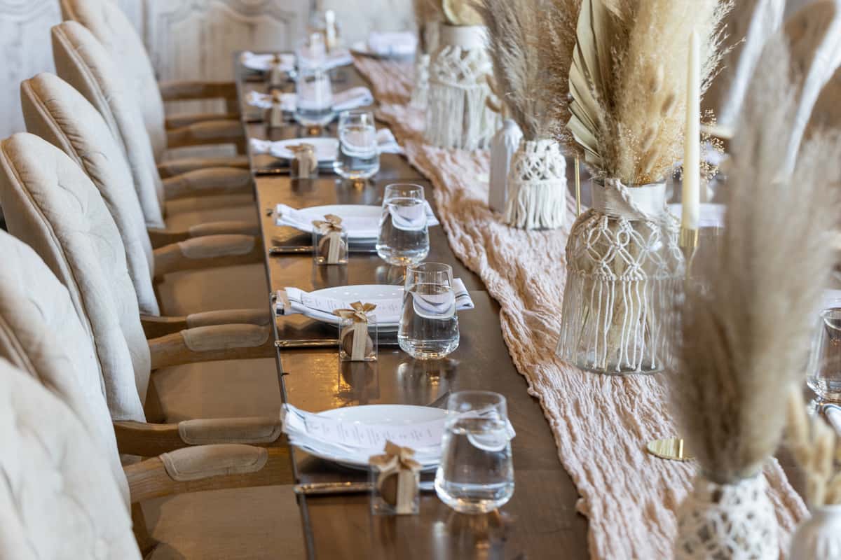 table setting
