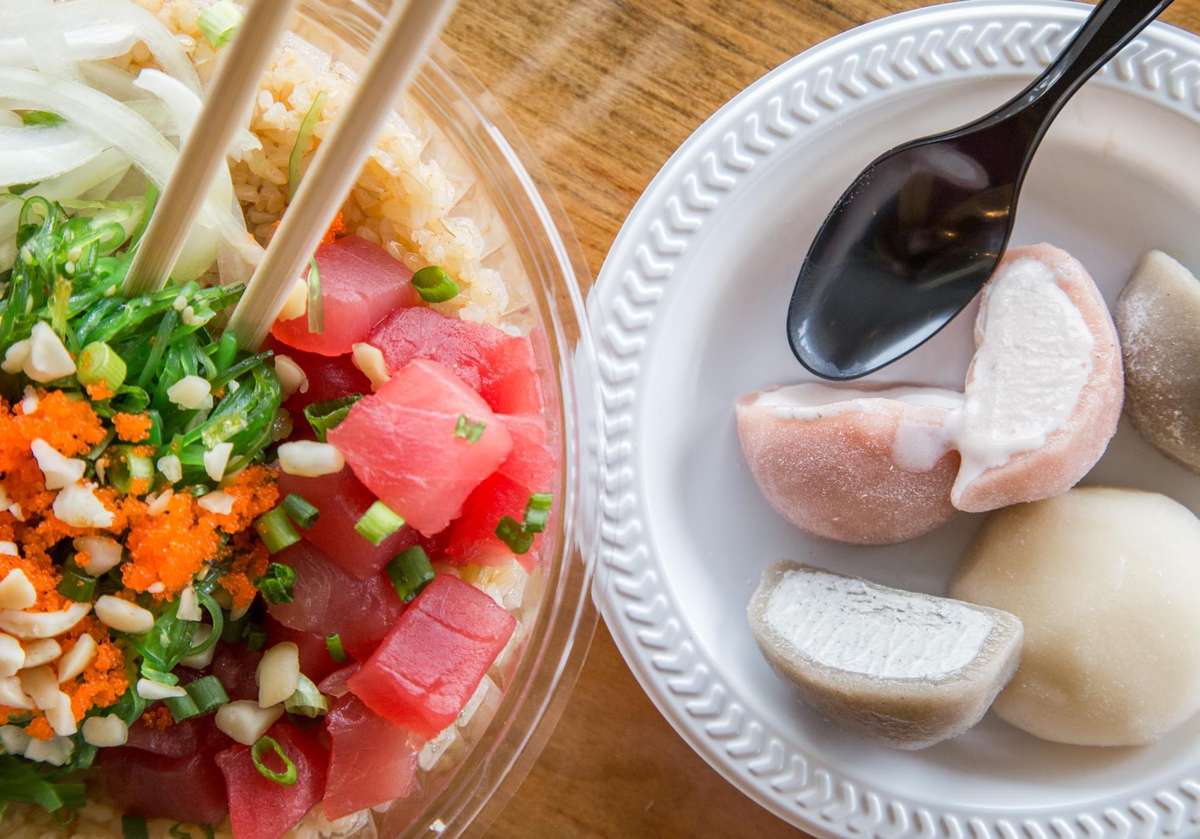 POKE BOWL & MOCHI ICE CREAM