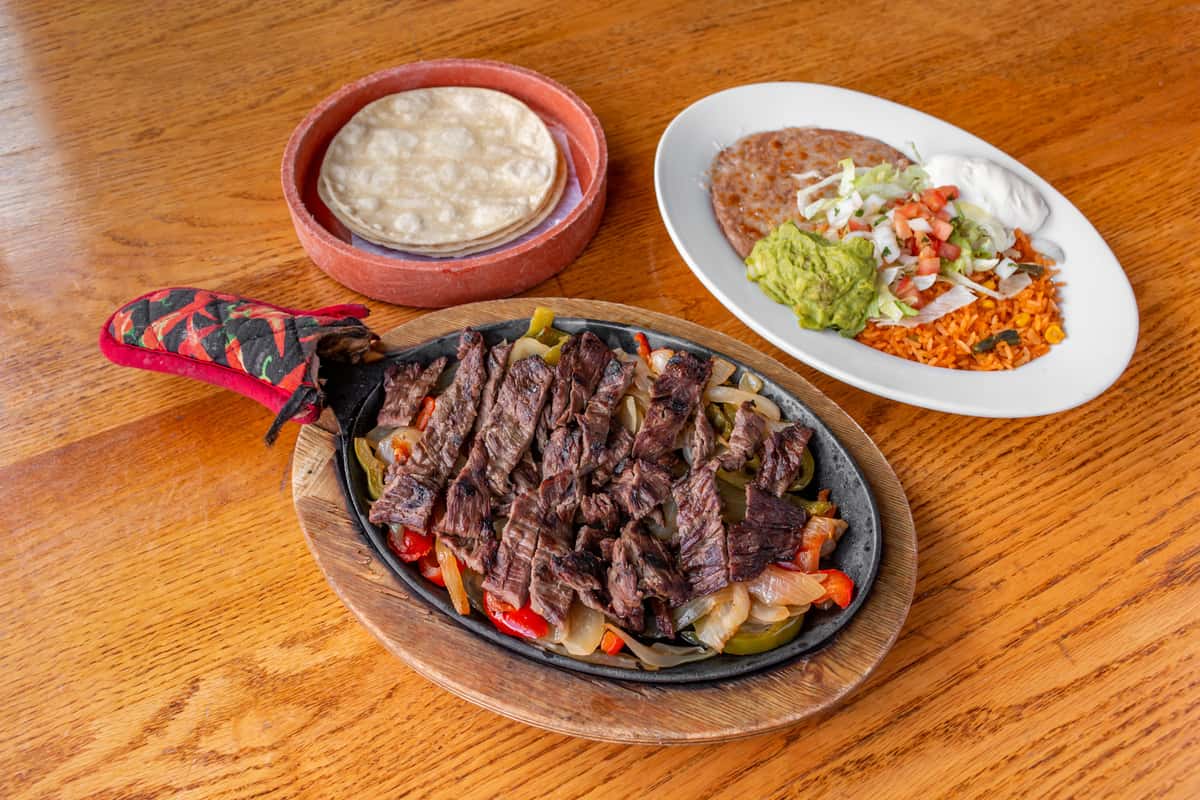 Fajita Meat Pulled Pork Fajitas Sizzling Pork Fajitas Recipe