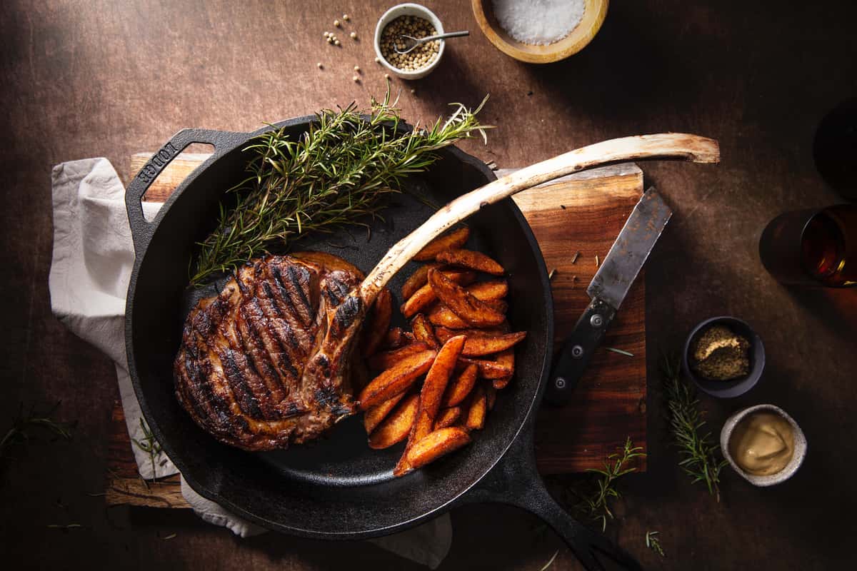 Tomahawk Steak
