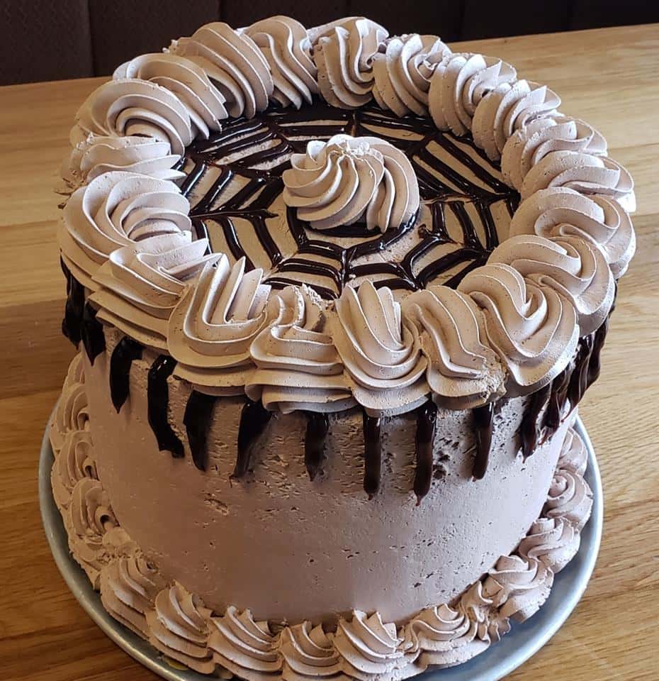 Chocolate and Vanilla Five Layer Cake - The Novice Housewife