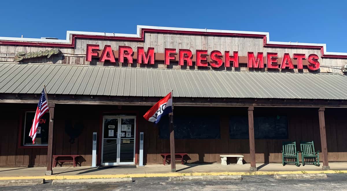 1998 Farm Fresh Meats Exterior