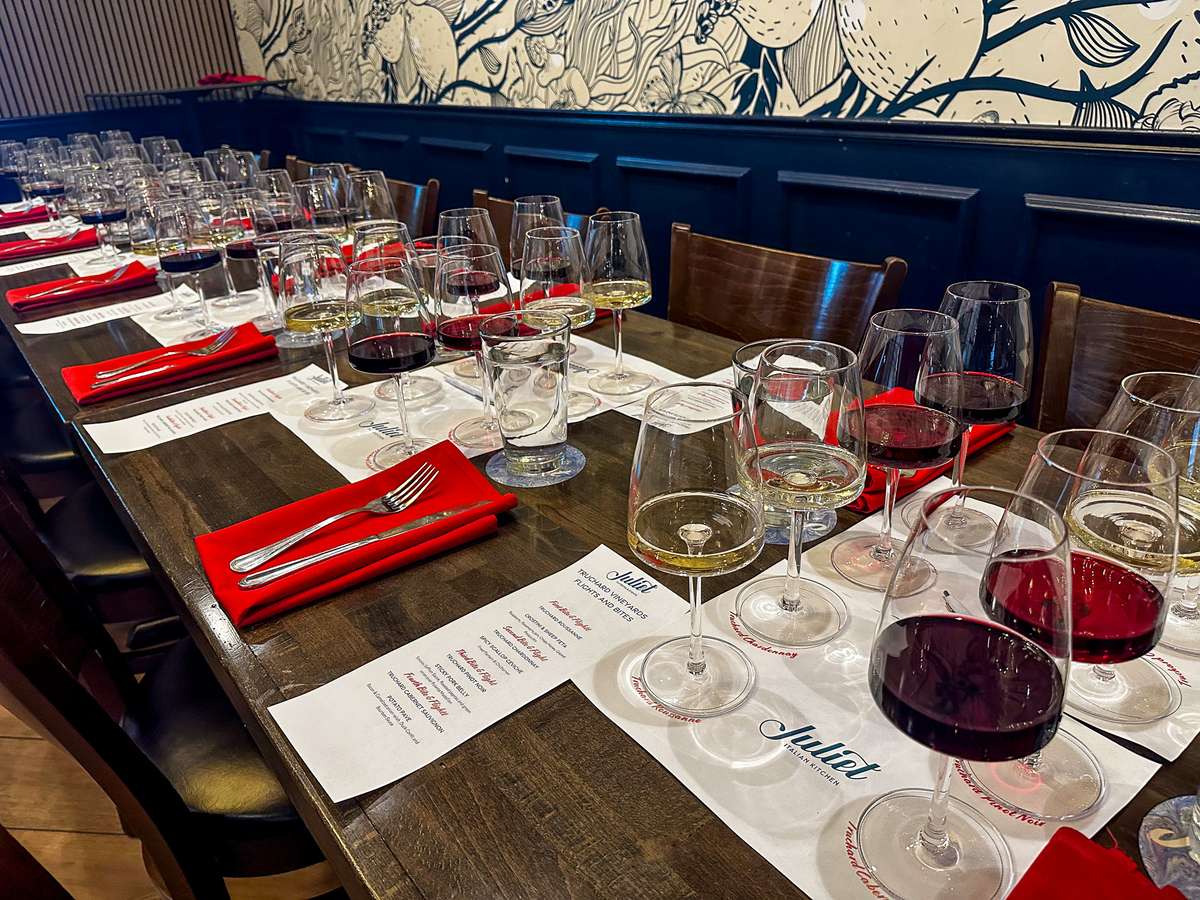 Juliet Arboretum Flights and Bites Table