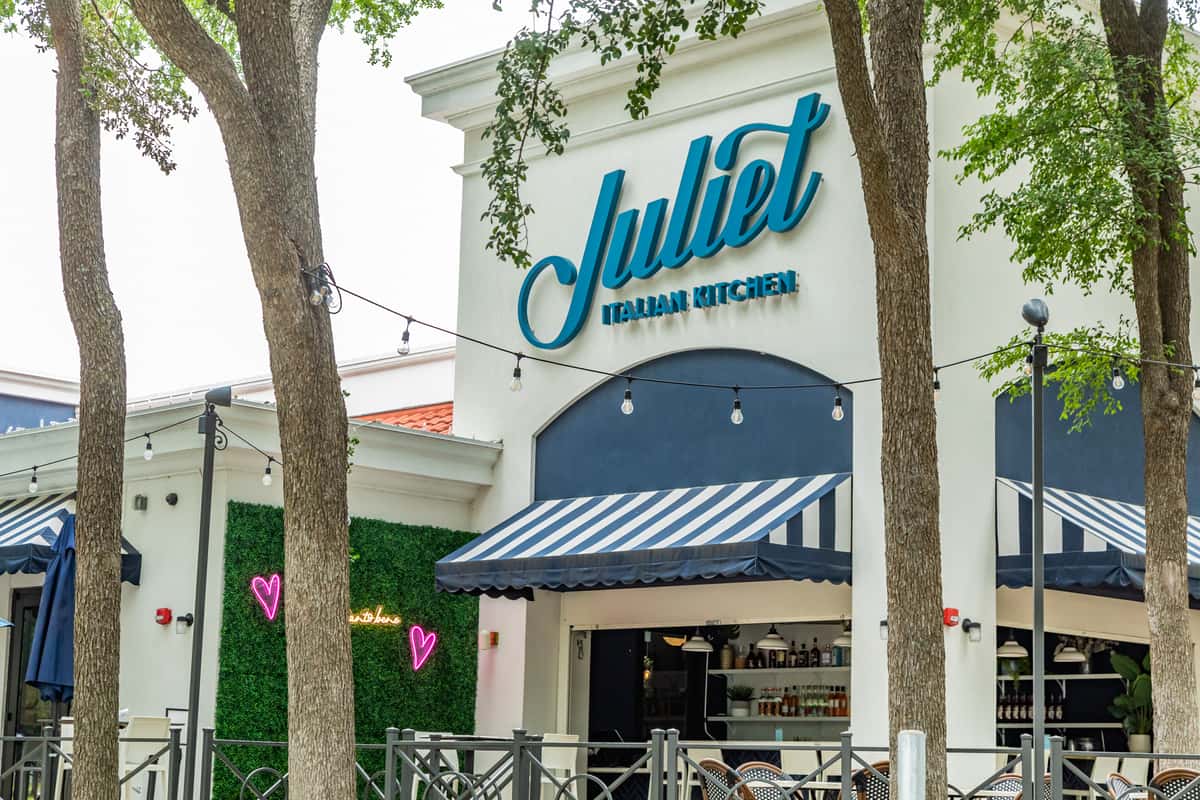 Juliet Arboretum Exterior