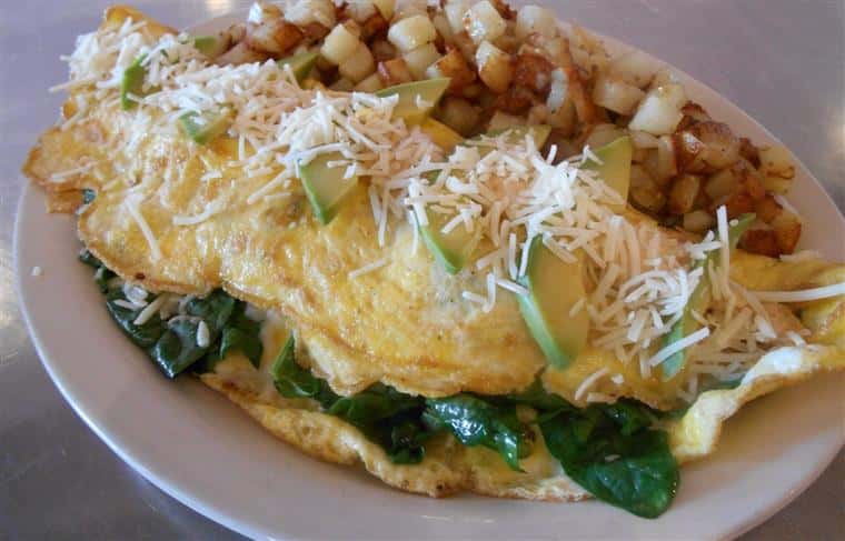 omellette with roasted potatoes