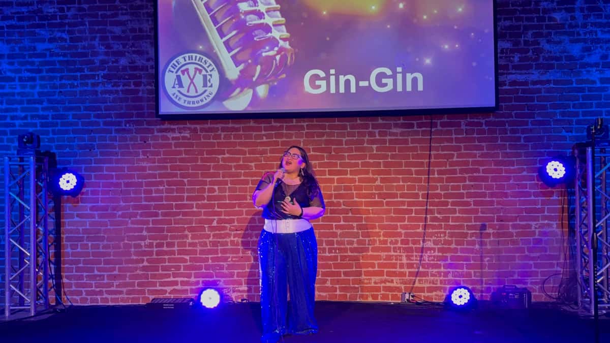 Gin Gin at Karaoke Championship