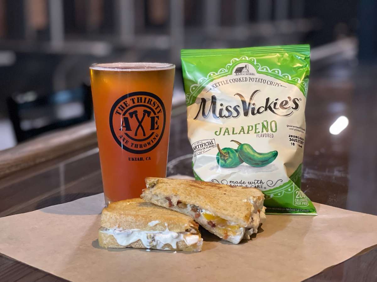 jalapeno popper sandwich