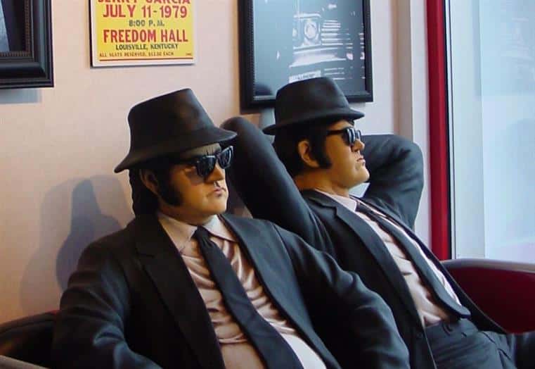 blues brothers statues inside the restaurant