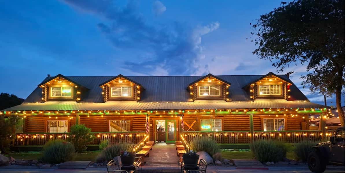 The Broken Oar Restaurant