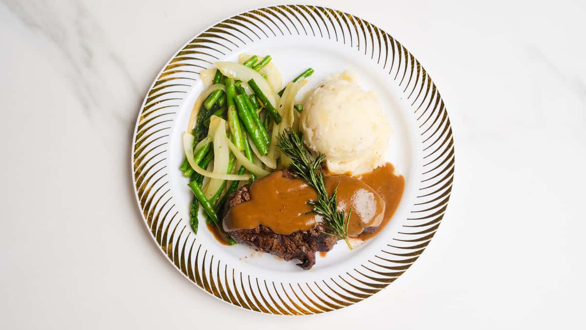 Steak and mashed potatoes