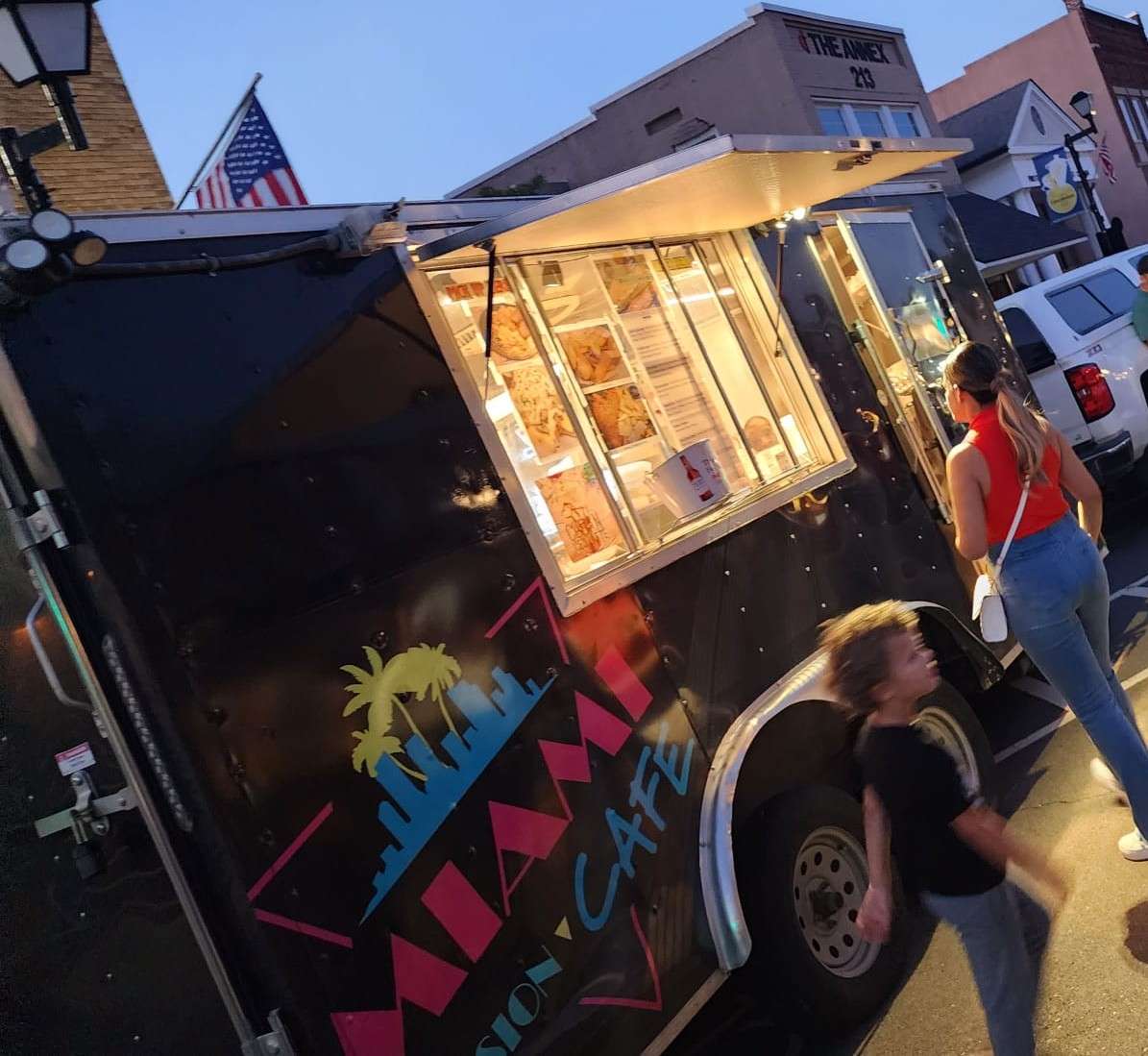 Food truck 1