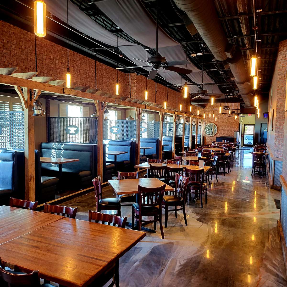 Blacksmith Dyersburg Interior