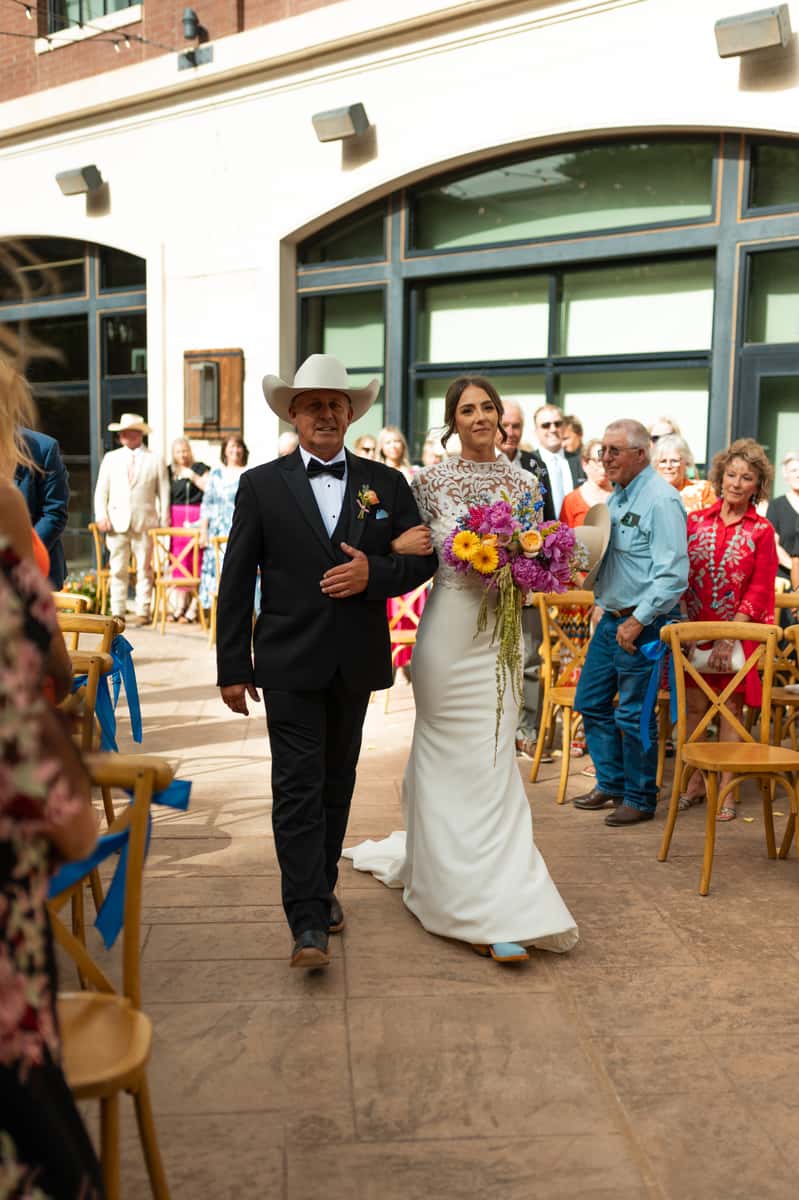 father daughter aisle
