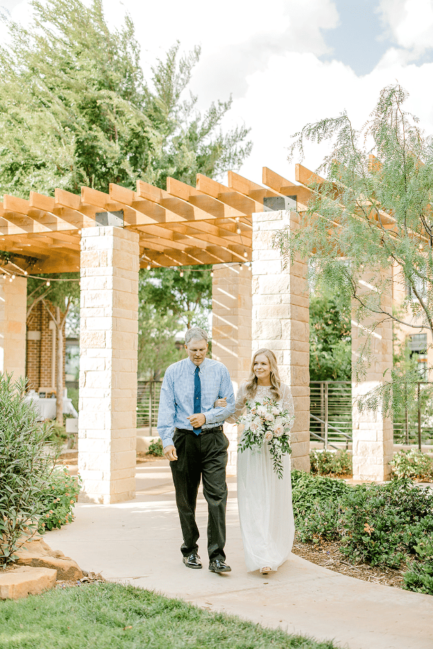 garden ceremony walk in