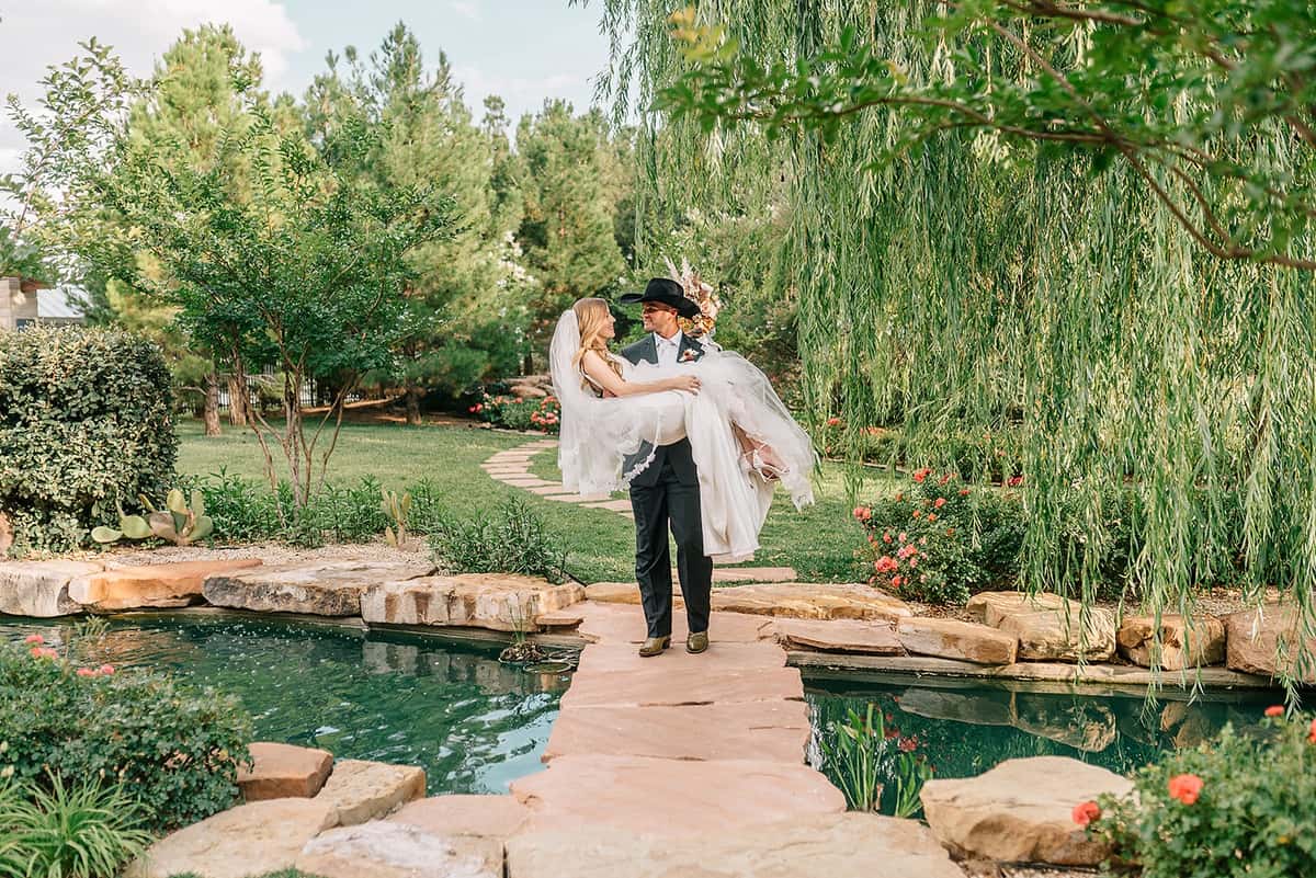 wedding couple