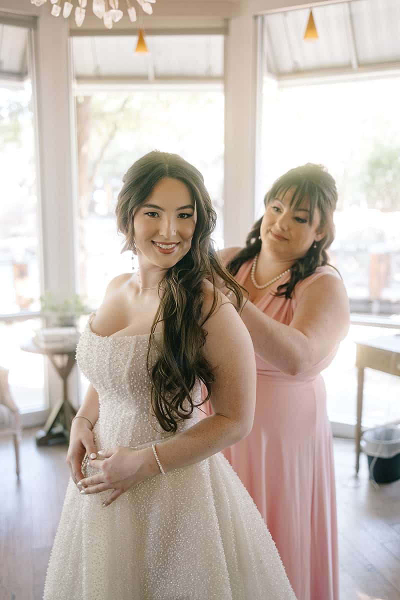 dress mother
