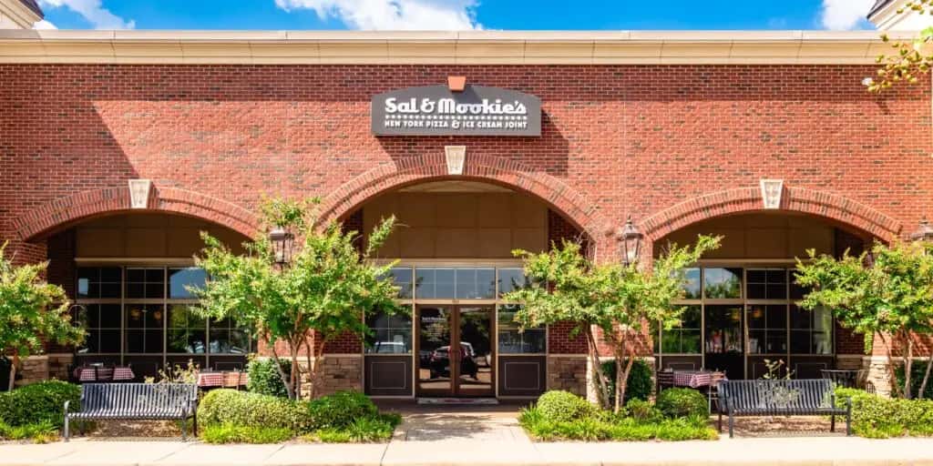 Sal & Mookie's Madison Exterior