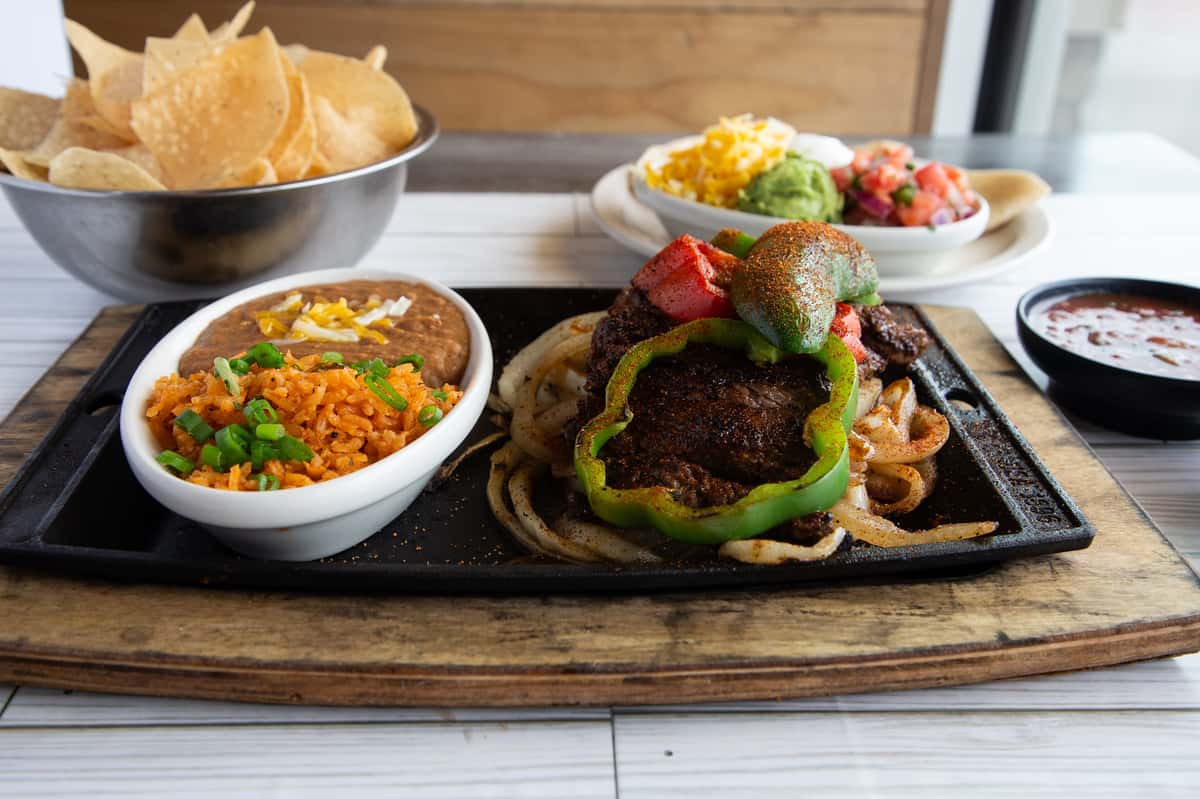 Grilled Skirt Cooking Steak Fajitas How To Cut A Flank Steak For