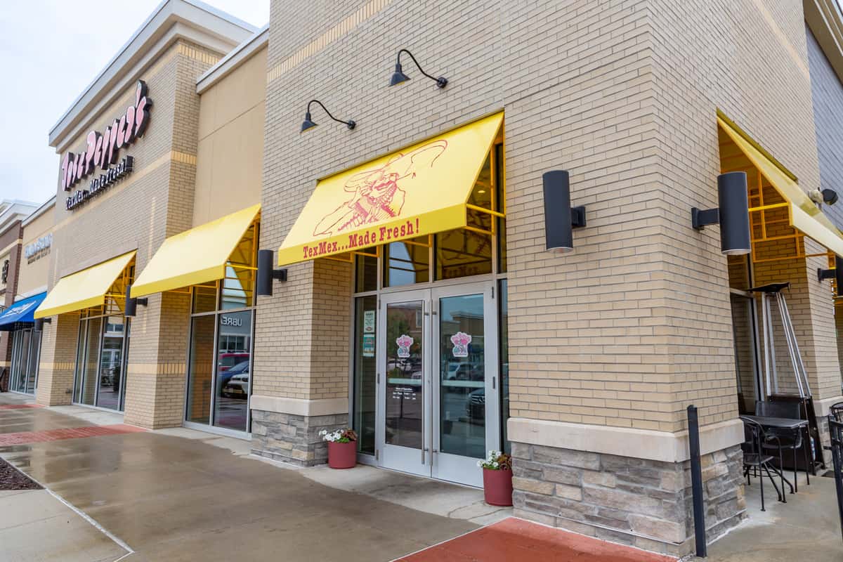 Exterior of Jose Peppers