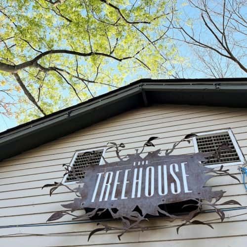 outdoor treehouse nashville 